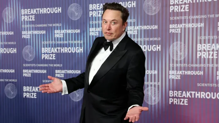 Elon Musk dọa cấm các thiết bị của Apple nếu tích hợp OpenAI vì bảo mật